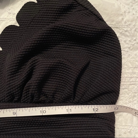 Scalloped Edge Bathing Suit, Black, Time and Tru size S (4-6) - Picture 13 of 16